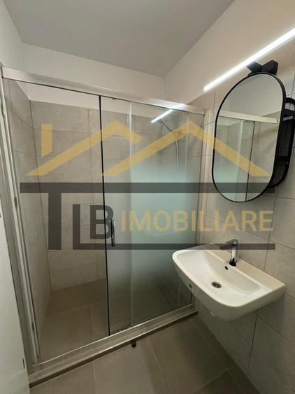 Apartament cu 3 camere decomandat, mobilat în Libertății