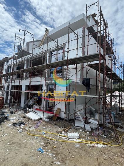 Duplex cu 4 camere cu Canalizare în Splaiul Unirii