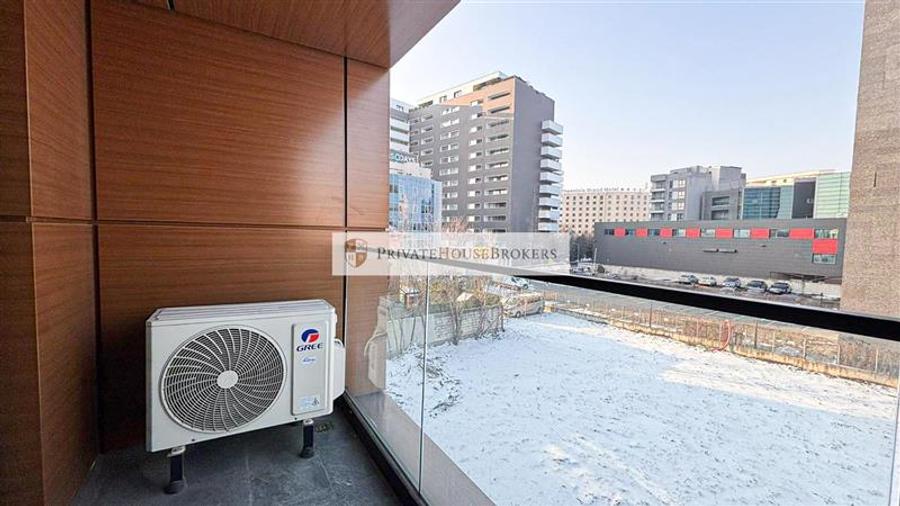 Apartament cu 2 camere semidecomandat, mobilat în Aviației