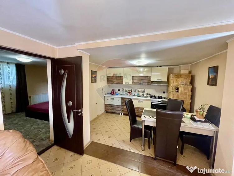 Casă cu 2 camere cu Teren 2854 Mp în Țifești