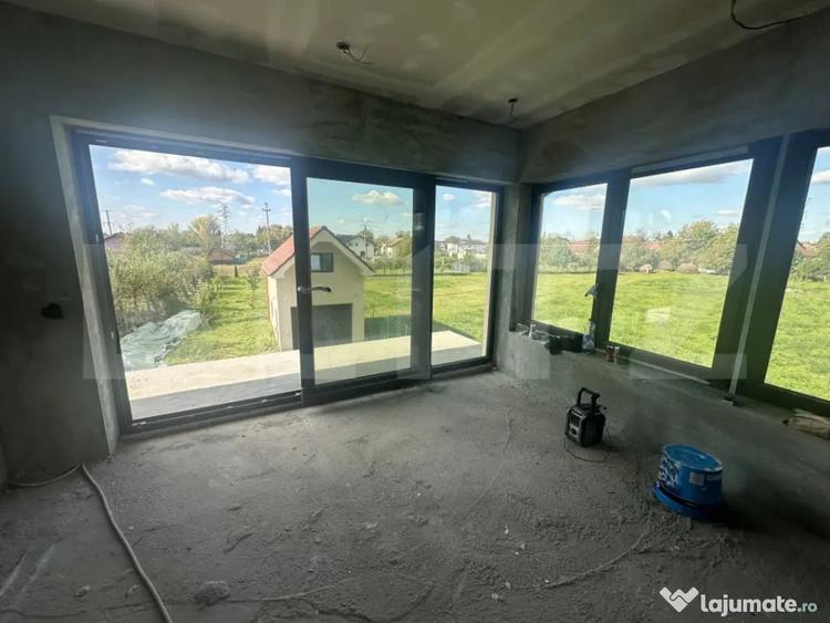 Casă cu 6 camere cu Teren 900 Mp în Central