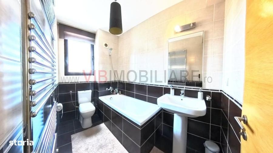 Apartament cu 3 camere semidecomandat în Kiseleff