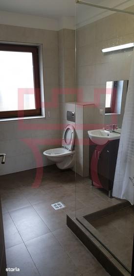 Apartament cu 3 camere în Câmpului