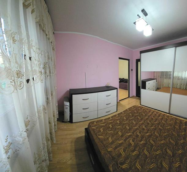 Apartament cu 2 camere semidecomandat în Micro 16