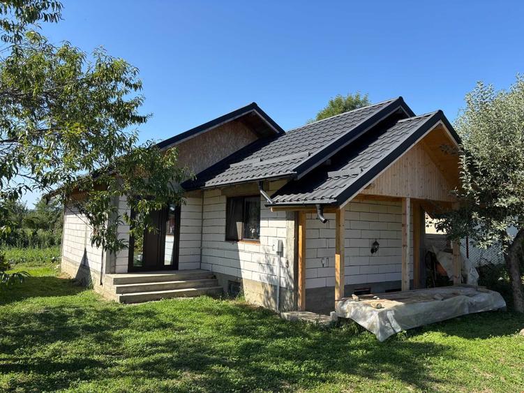 Casă cu 2 camere în Valea Pechii