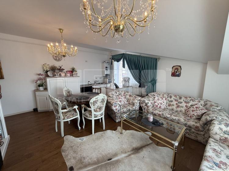 Apartament cu 3 camere decomandat, mobilat în Central
