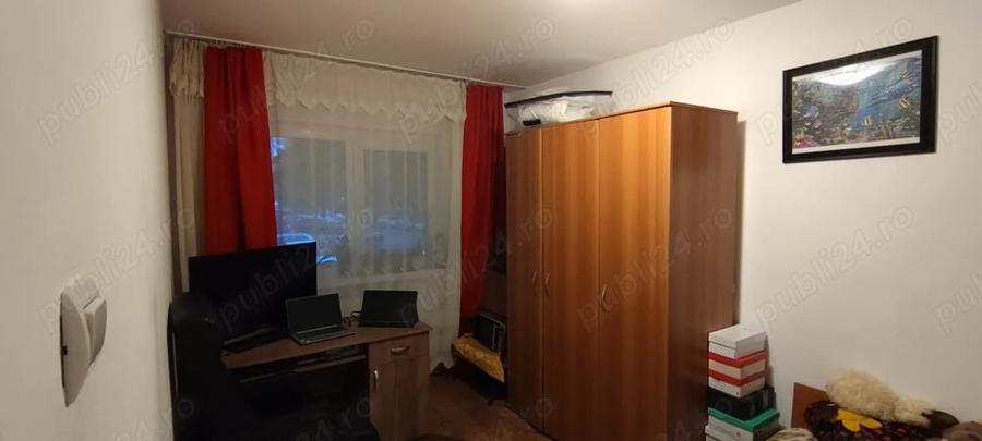 Apartament cu 2 camere semidecomandat în Dâmbovița