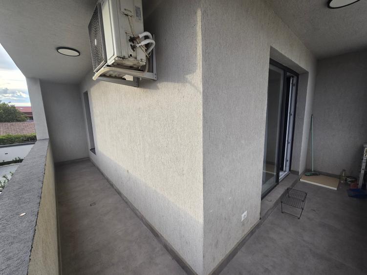 Apartament cu 2 camere decomandat în Chiajna