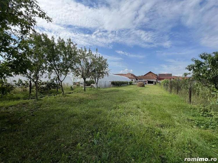 Casă cu 5 camere cu Teren 600 Mp în Totoreni