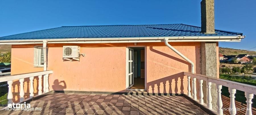 Casă cu 4 camere în Bogonos