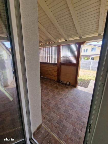 Casă cu 3 camere cu Teren 280 Mp în Bucovăț