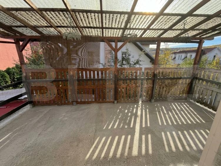Casă cu Teren 498 Mp în Jucu