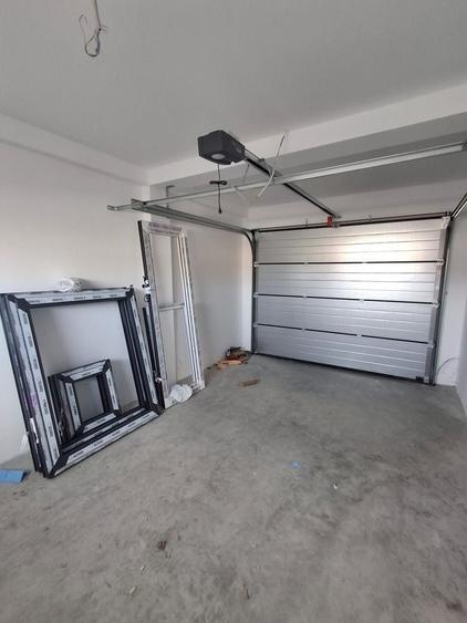 Duplex cu 4 camere cu Canalizare în Șelimbăr