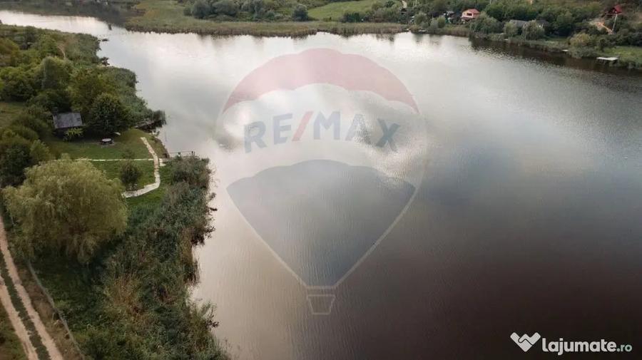 Teren de 1501 mp, în Sântejude
