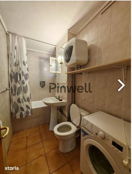 Apartament cu 3 camere în Tei