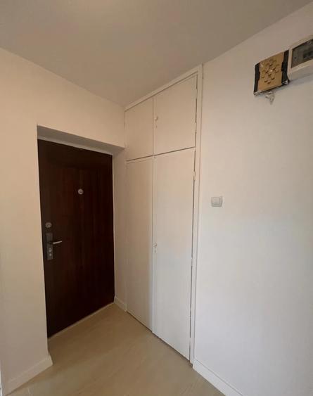 Apartament cu 3 camere decomandat în Dristor