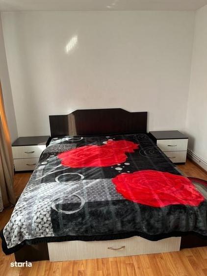 Inchiriez apartament - 2