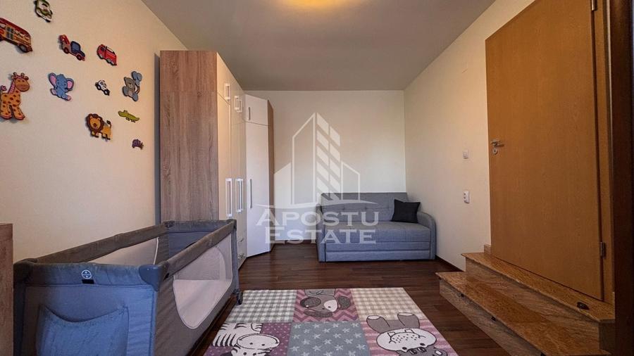 Apartament cu 3 camere decomandat, mobilat în Giroc