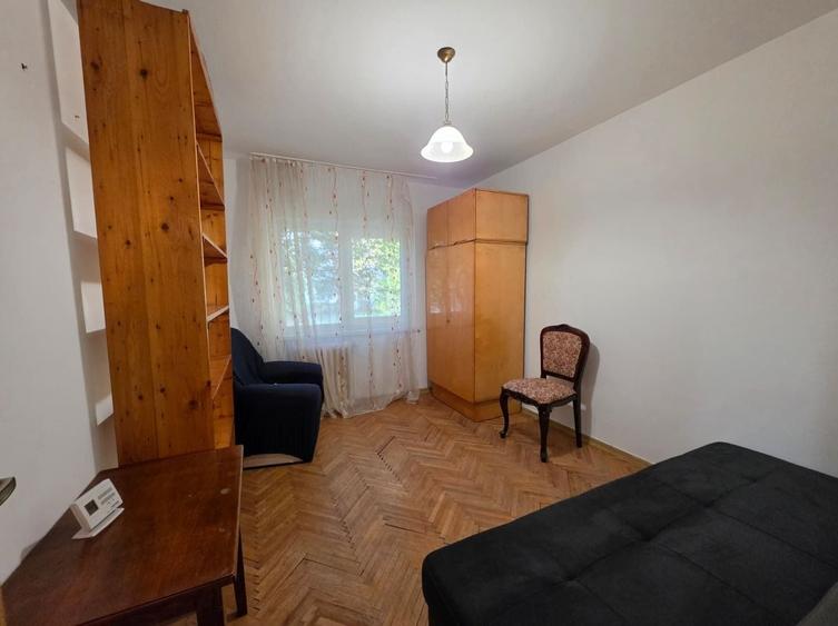 Apartament cu 3 camere decomandat în Gheorgheni