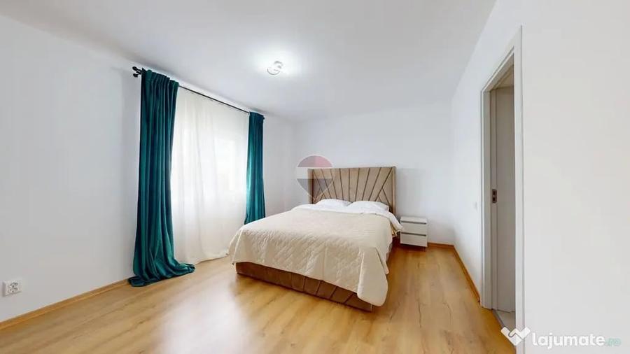 Casă cu 4 camere cu Teren 400 Mp în Sânpetru
