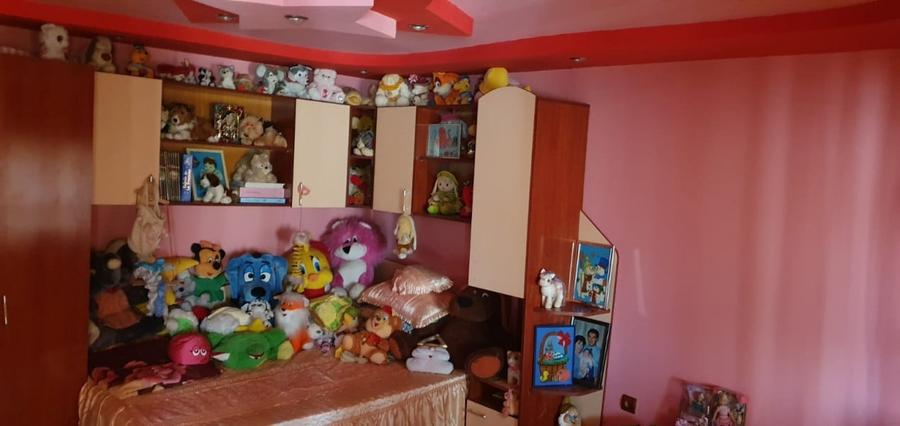 Casă individuală cu 6 camere cu Canalizare în Bâlta