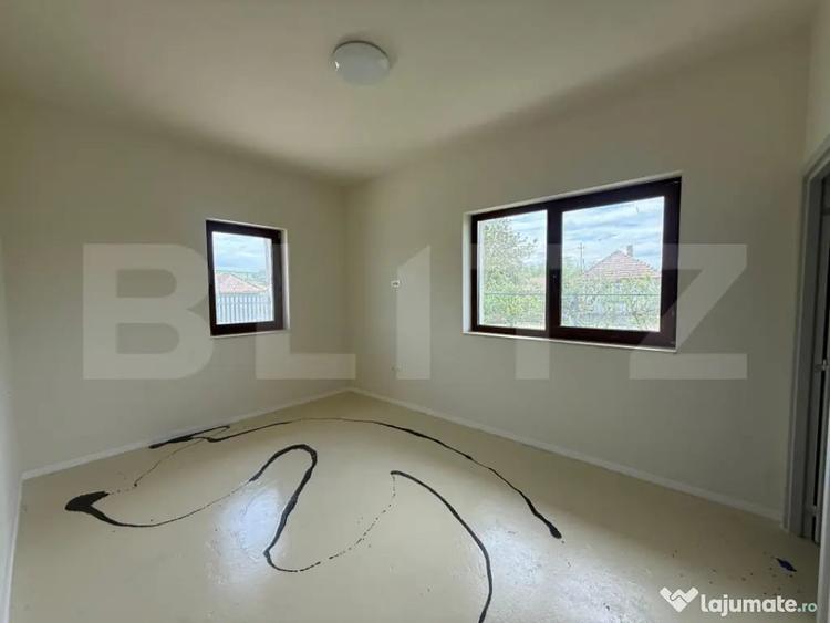 Casă cu 4 camere cu Teren 750 Mp în Jucu