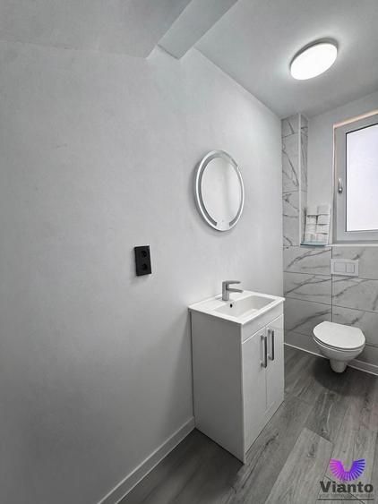 Casă cu 3 camere cu Canalizare în Sud