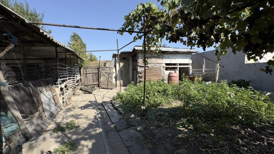 Casă individuală cu 4 camere cu Canalizare în Nord-Vest