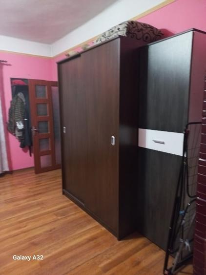 Casă individuală cu 4 camere cu Garaj în Cărăstău