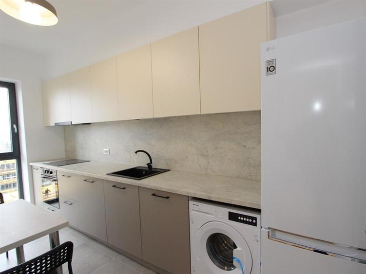 Apartament cu 2 camere decomandat, mobilat în Primăverii