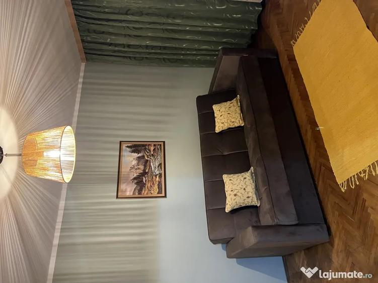 Apartament cu 2 camere decomandat în Independenței
