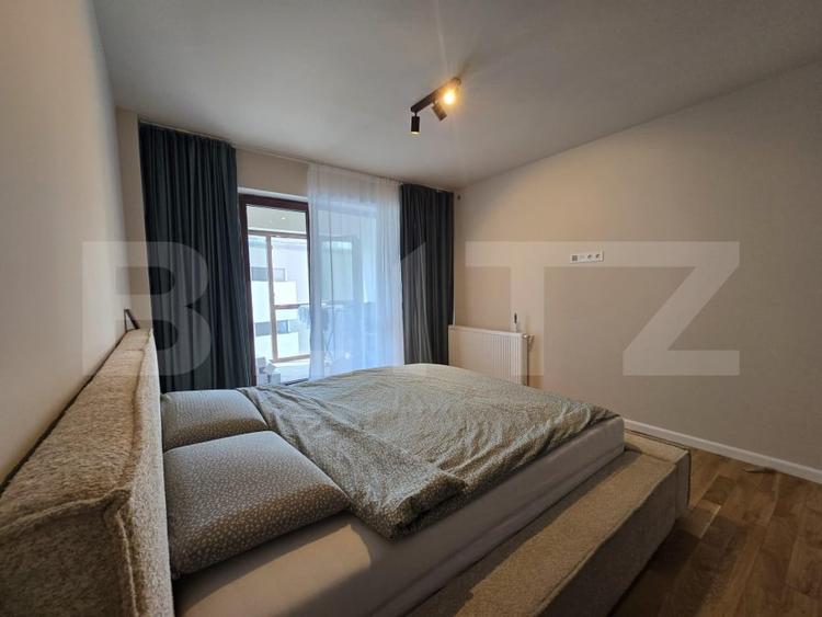 Apartament cu 3 camere decomandat, mobilat în Central