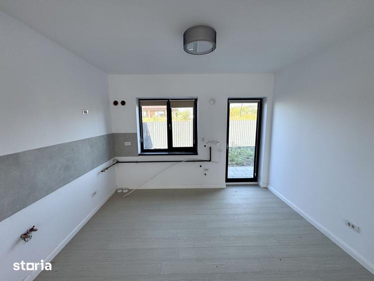 Casă cu 3 camere cu Teren 260 Mp în Valea Lupului