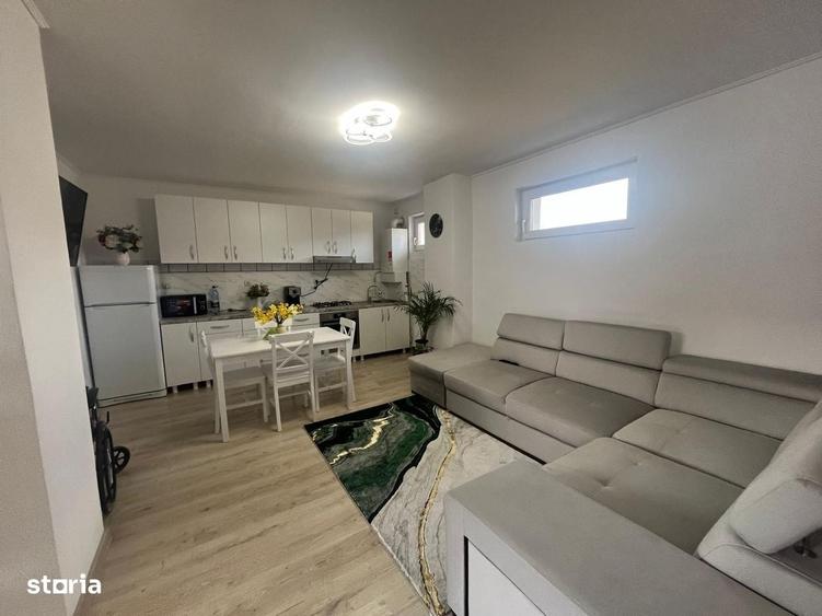 Casă cu 4 camere cu Teren 223 Mp în Central