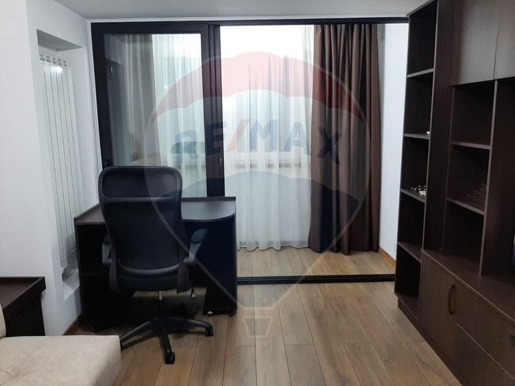 Apartament cu 2 camere decomandat, mobilat în Ștefan cel Mare