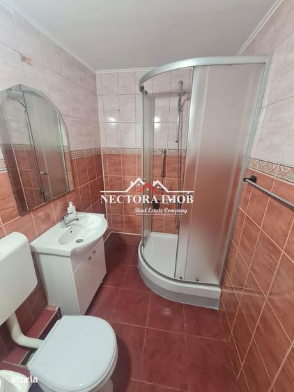Apartament cu 3 camere decomandat în Orașul Nou