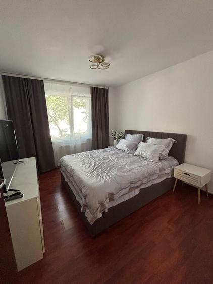 APARTAMENT 4 CAMERE DECOMANDAT - 11