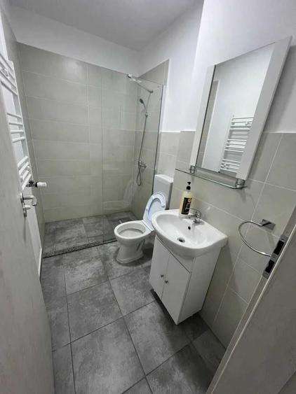 Casă cu 3 camere în Central