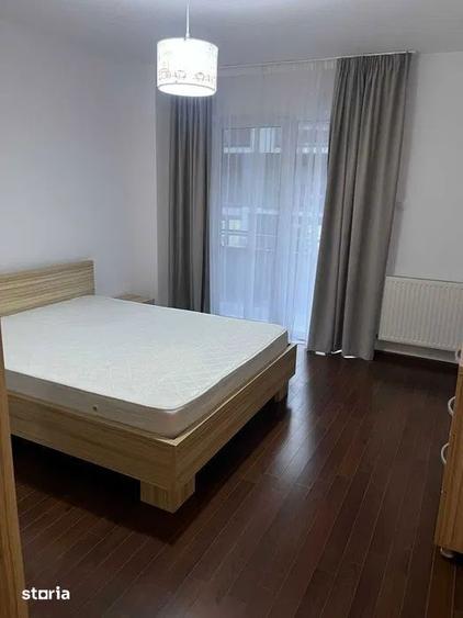 Apartament cu 3 camere, mobilat în Bună Ziua