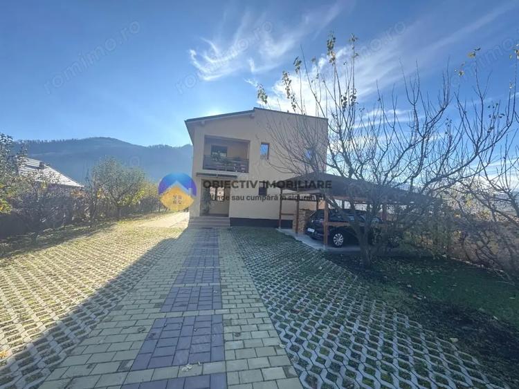 Casă cu 4 camere cu Teren 1824 Mp în Pângărați