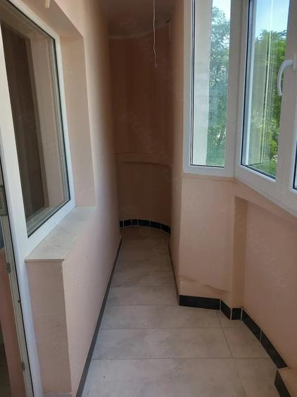Garsonieră decomandată în Micro 21