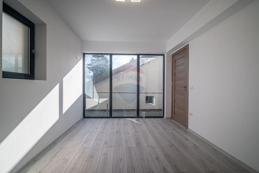 Casă individuală cu 3 camere cu Teren 107 Mp în Valea Alba