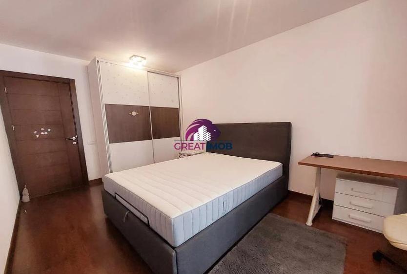Apartament cu 3 camere decomandat, mobilat în Dristor