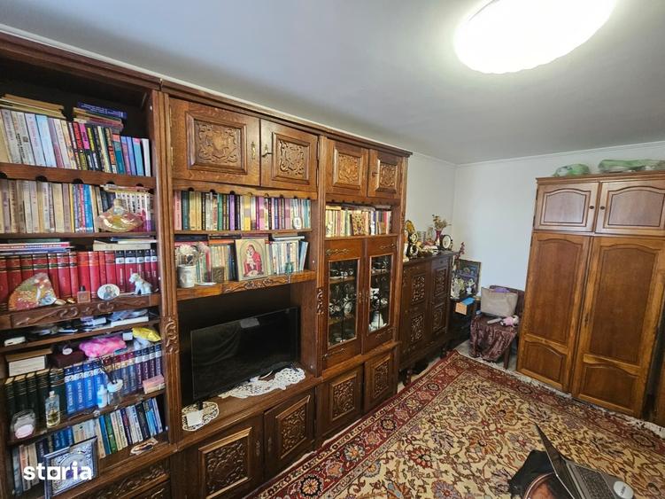 Apartament 2 camere decomandat, Etaj 5/8, Str. V. Croitoru - 1