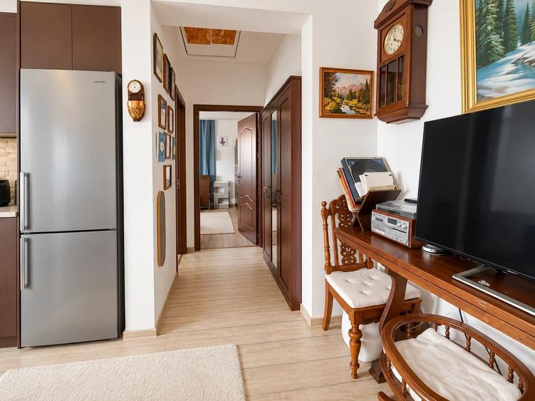 Apartament cu 2 camere semidecomandat în Central
