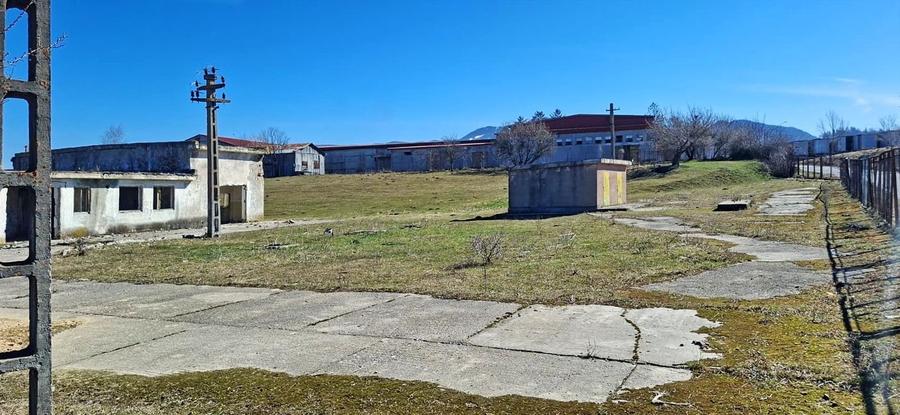 Teren Construcții intravilan de 62000 mp, în Sud