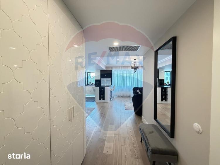 Apartament cu 4 camere în Central