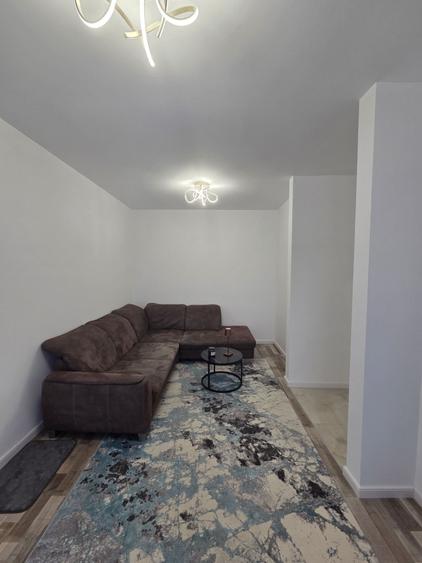 Apartament cu 2 camere decomandat în Nufărul
