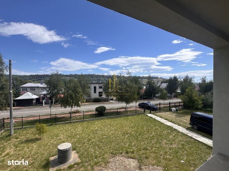 Casă cu 4 camere cu Teren 1700 Mp în Dărmănești