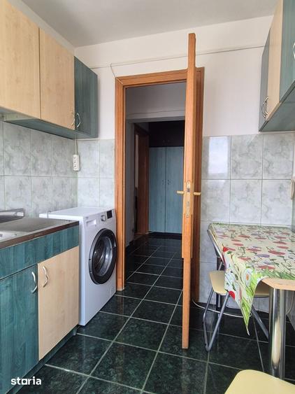 Apartament cu 2 camere semidecomandat în Republicii